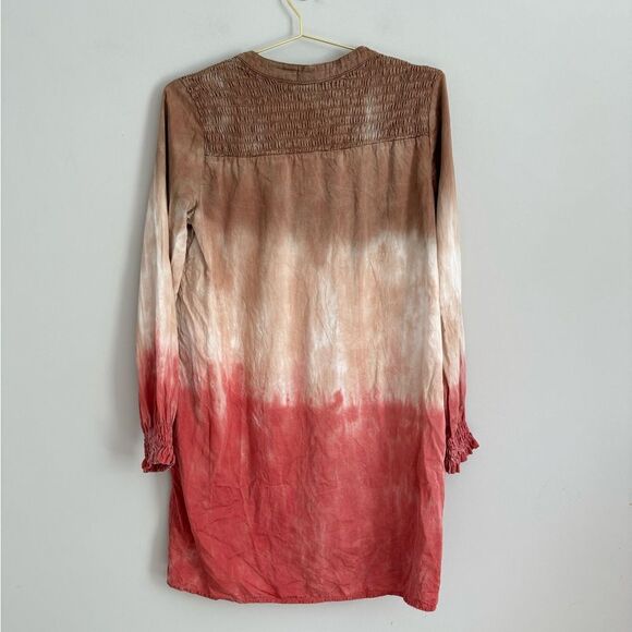 Bella Dahl Smocked Yoke Ombre Dress - Picture 6 of 6